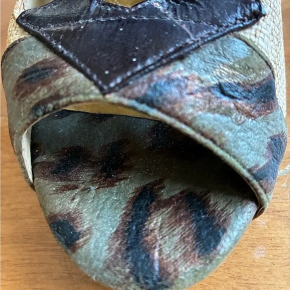 Naughty Monkey Size 8 Beige/Brown/Green Woven Peep-Toe Lace-Up Heels - Picture 5 of 8